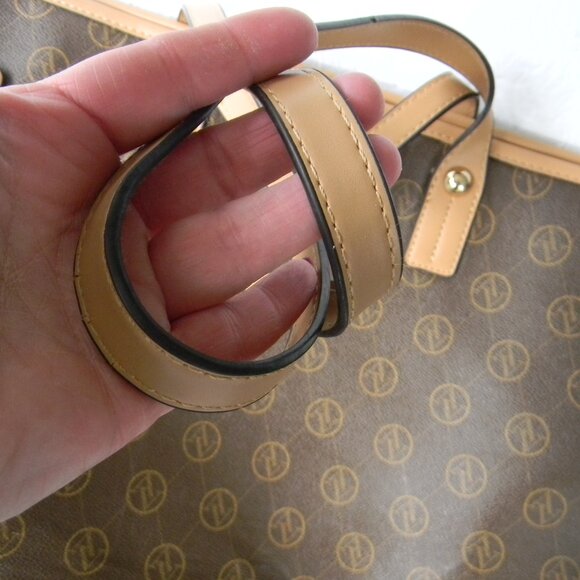 ADRIENNE VITTADINI XL SIGNATURE  Padded Laptop Tote Bag Brown Tan Logo - Picture 2 of 11